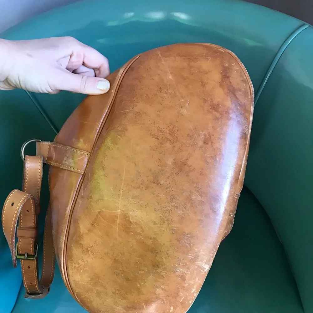 Louis Vuitton classic louis